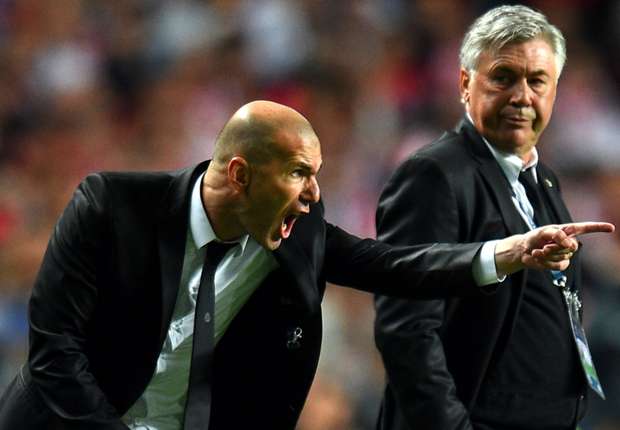 Carlo-Ancelotti-Zinedine-Zidane-Bayern-Munich-vs.-Real-Madrid-Champions-League.jpg