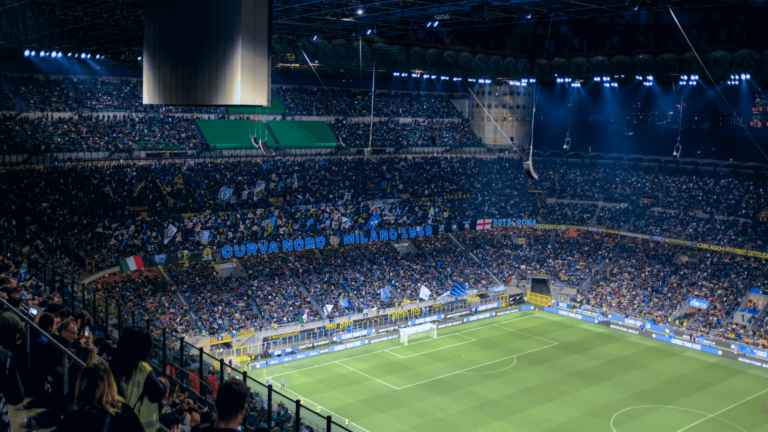 How to Calculate Winning Chances: Football Odds & History