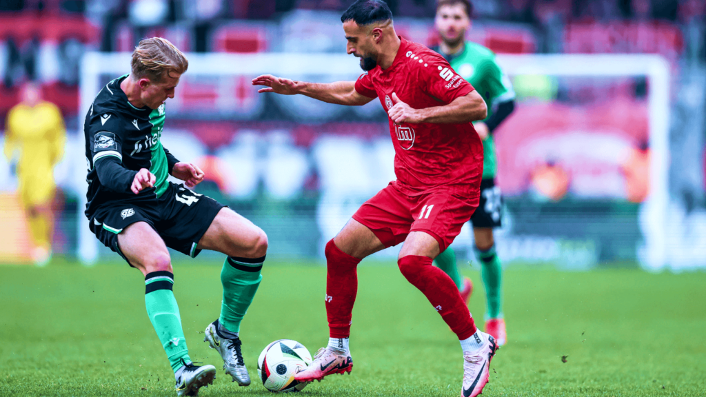 Key Qualities for Centre Backs – Building the Defensive Wall