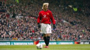 Descubra como Beckham transformou cruzamentos em arte no futebol